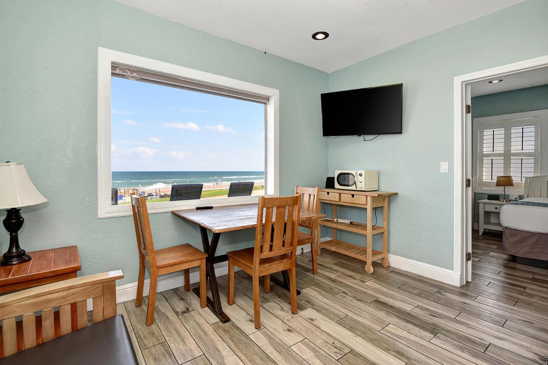 Shoreline Suites & Cabana Cottages - Beachfront Daytona Beach Zewnętrze zdjęcie