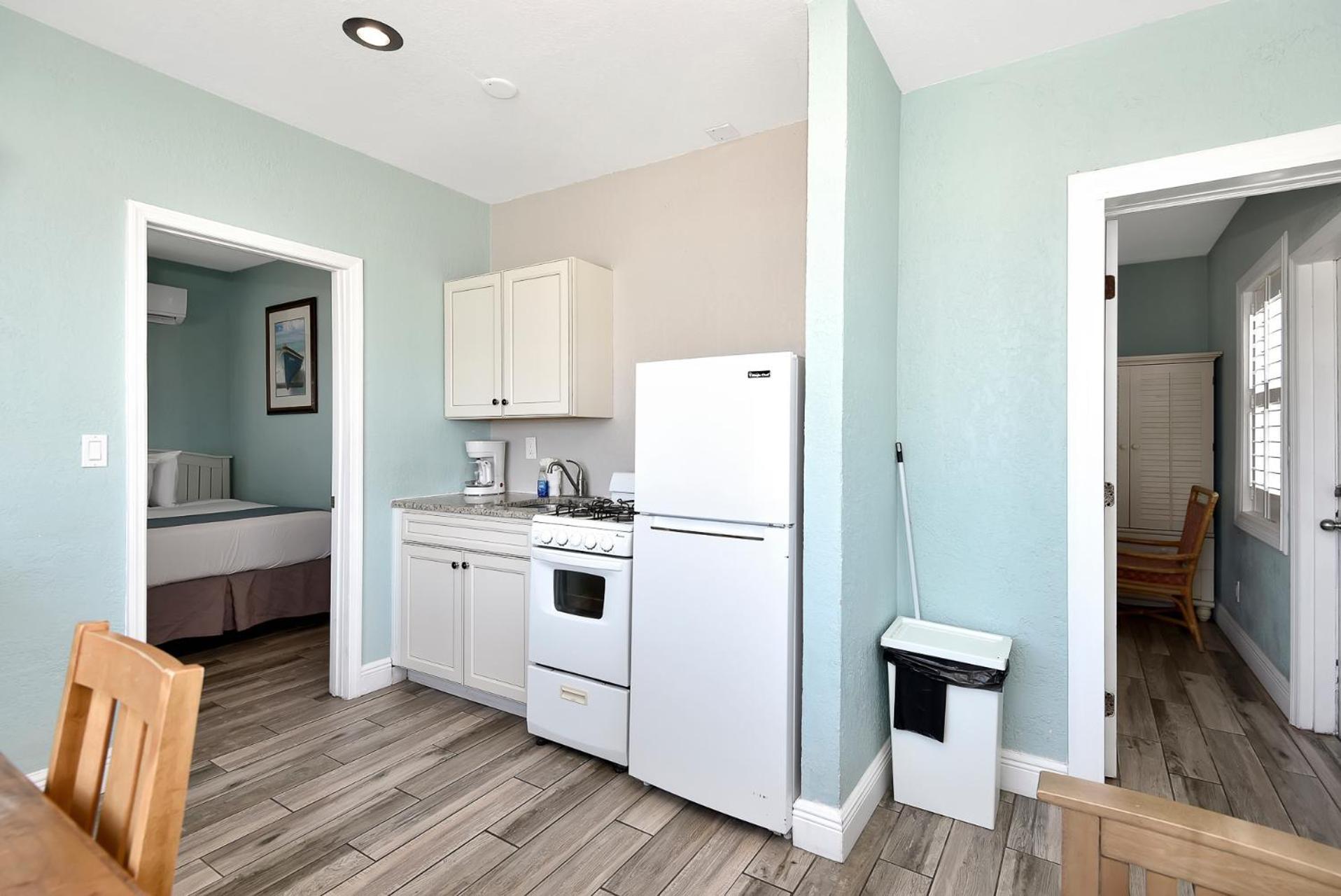 Shoreline Suites & Cabana Cottages - Beachfront Daytona Beach Zewnętrze zdjęcie
