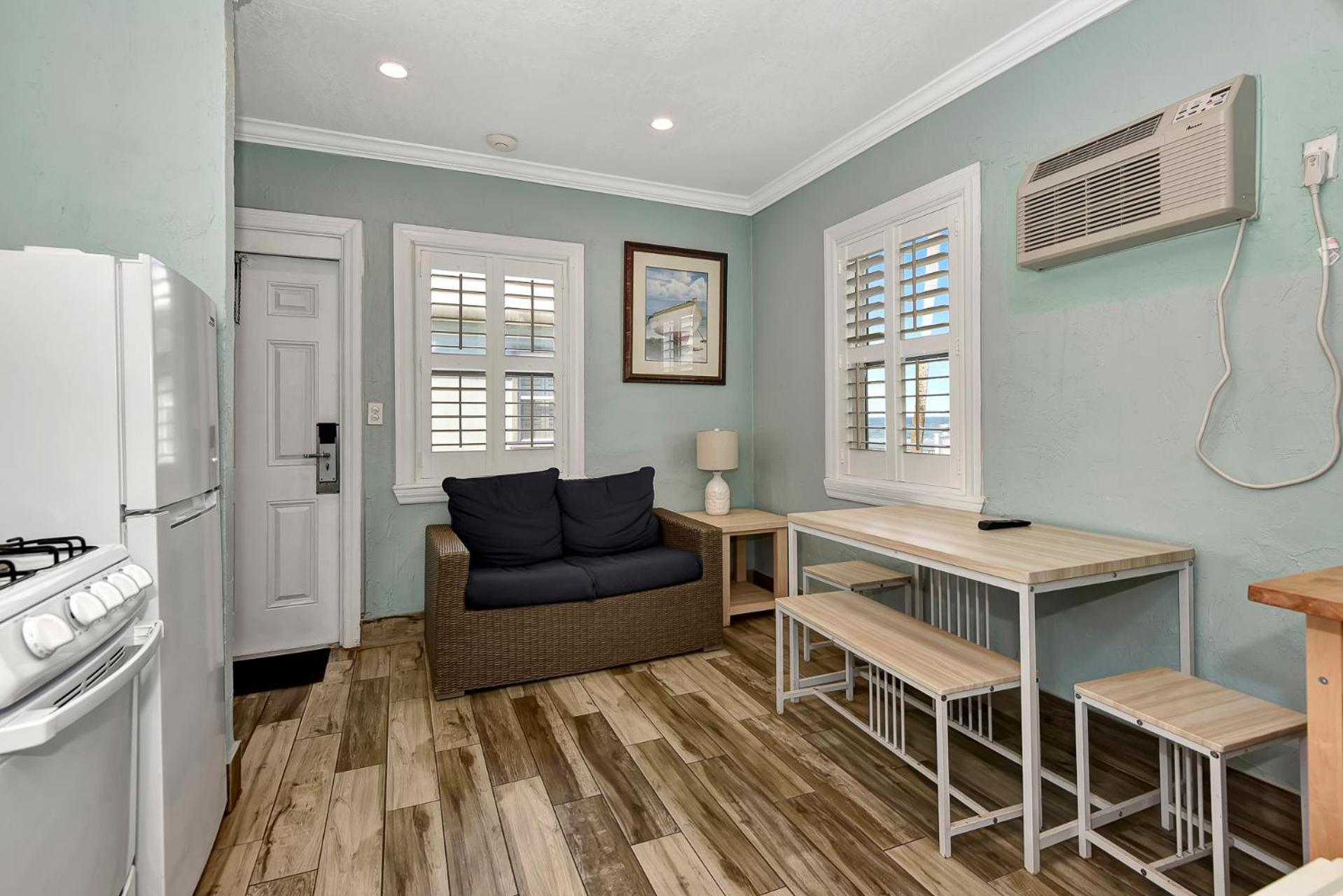 Shoreline Suites & Cabana Cottages - Beachfront Daytona Beach Zewnętrze zdjęcie