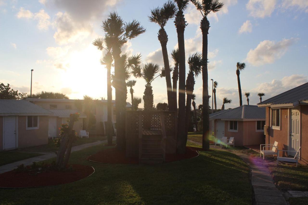 Shoreline Suites & Cabana Cottages - Beachfront Daytona Beach Zewnętrze zdjęcie
